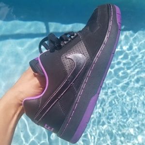 SOLD - 🌴Nike Low Top Delta Force, Youth